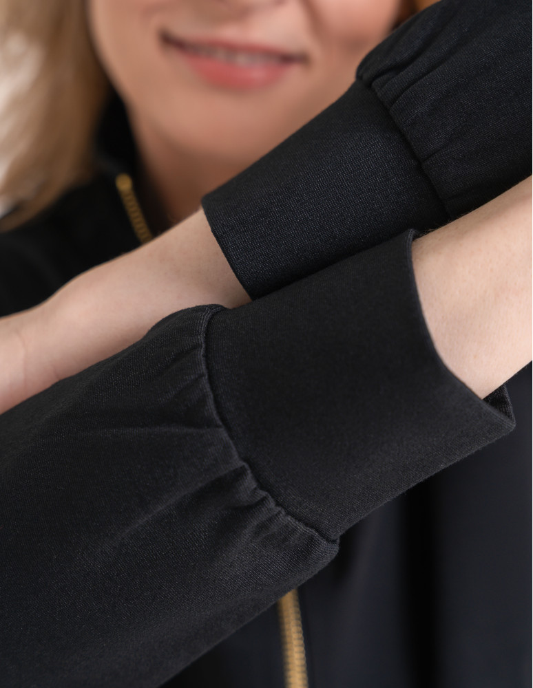 Bluzy dresowe - Bluza damska rozpinana casual ze stójką i kieszeniami CZARNY - produkt moraj.pl 2