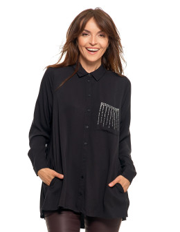 Damska koszula oversize z kieszonką ozdobioną kryształkami