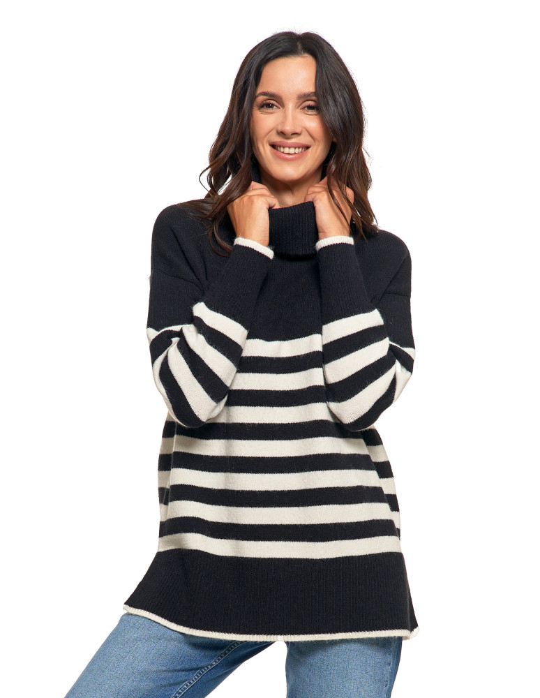 Swetry - Sweter damski w paski z golfem o luźnym kroju CZARNY - produkt moraj.pl 4