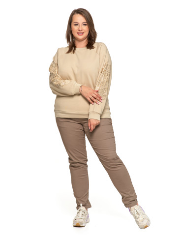 Bluzy - Bluza damska ocpielana ze złotym kwiatowym nadrukiem BEŻOWY - produkt 12