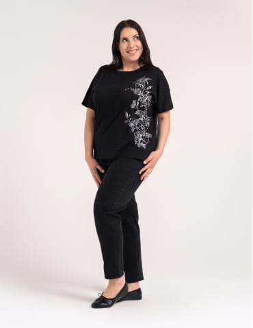 Bluzki z kr&oacute;tkim rękawem - Bluzka damska kimono bawełniana kr&oacute;j boxy z opadającym rękawem delikatny nadruk kwiatowy luźny t-shirt damski CZARNY - produkt 7
