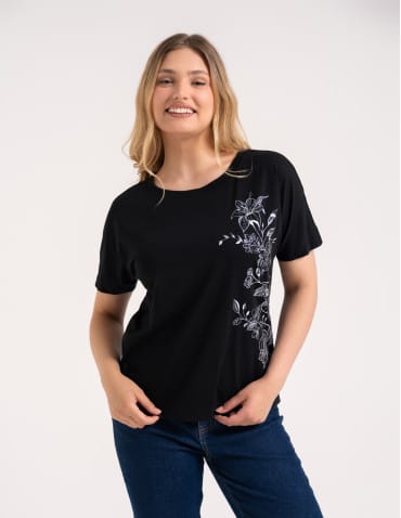 Bluzki z kr&oacute;tkim rękawem - Bluzka damska kimono bawełniana kr&oacute;j boxy z opadającym rękawem delikatny nadruk kwiatowy luźny t-shirt damski CZARNY - produkt 1