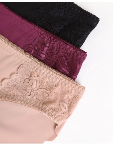 Majtki damskie figi bikini z koronkowymi wstawkami zestaw 3-pak - WIELOKOLOROWY  - produkt 2