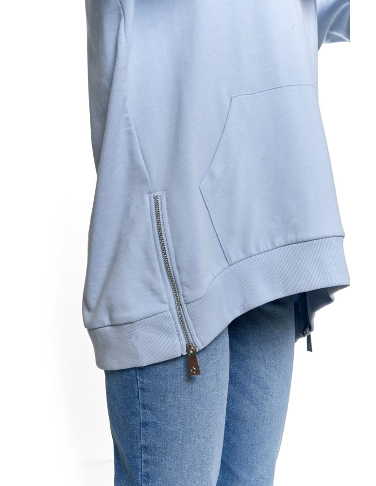 Bluzy damskie - Bluza damska dresowa oversize z kapturem NIEBIESKI  - produkt moraj.pl 4