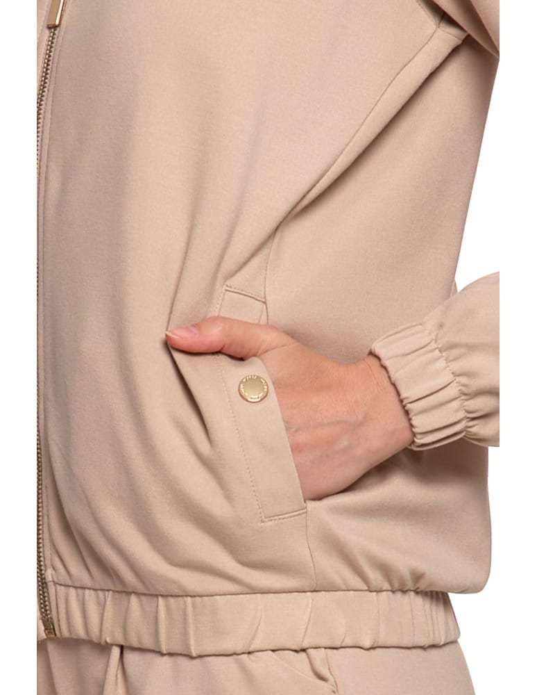 Bluzy damskie - Bluza damska ze stójką na suwak i kieszeniami BEŻOWY - produkt moraj.pl 5
