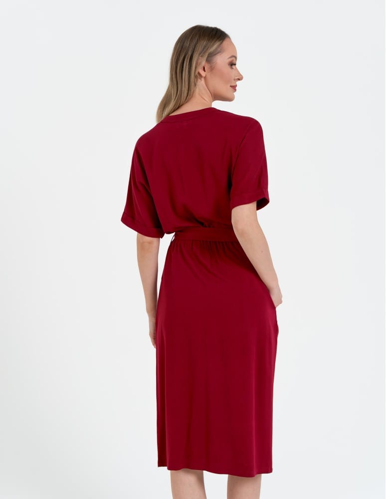 Sukienki midi - Sukienka damska wiskozowa midi z kr&oacute;tkim rękawem typu kimono CZERWONY  - produkt moraj.pl 13