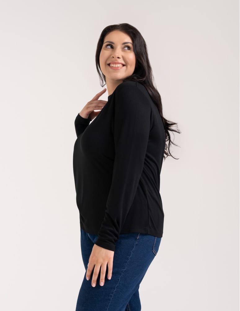 Bluzki z długim rękawem - Bluzka damska z wiskozy długi rękaw miękka w dotyku longsleeve CZARNY  - produkt moraj.pl 6