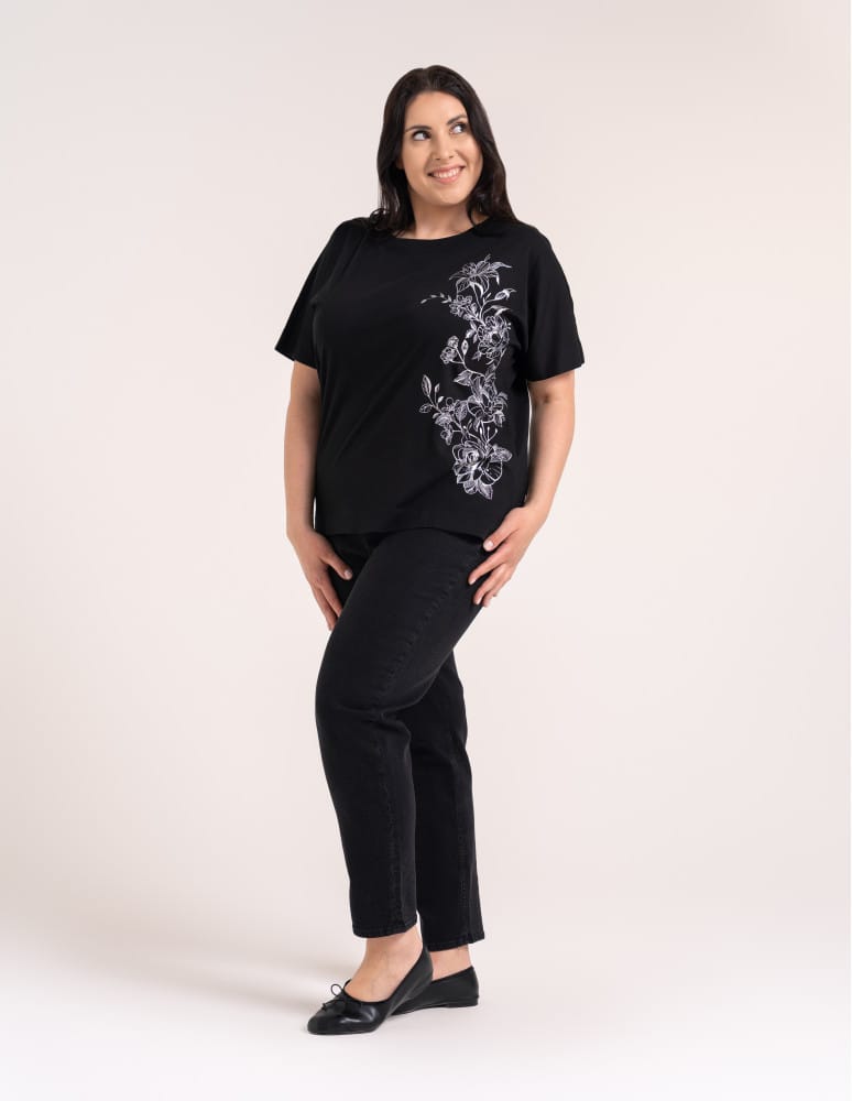 Bluzki z kr&oacute;tkim rękawem - Bluzka damska kimono bawełniana kr&oacute;j boxy z opadającym rękawem delikatny nadruk kwiatowy luźny t-shirt damski CZARNY  - produkt moraj.pl 7