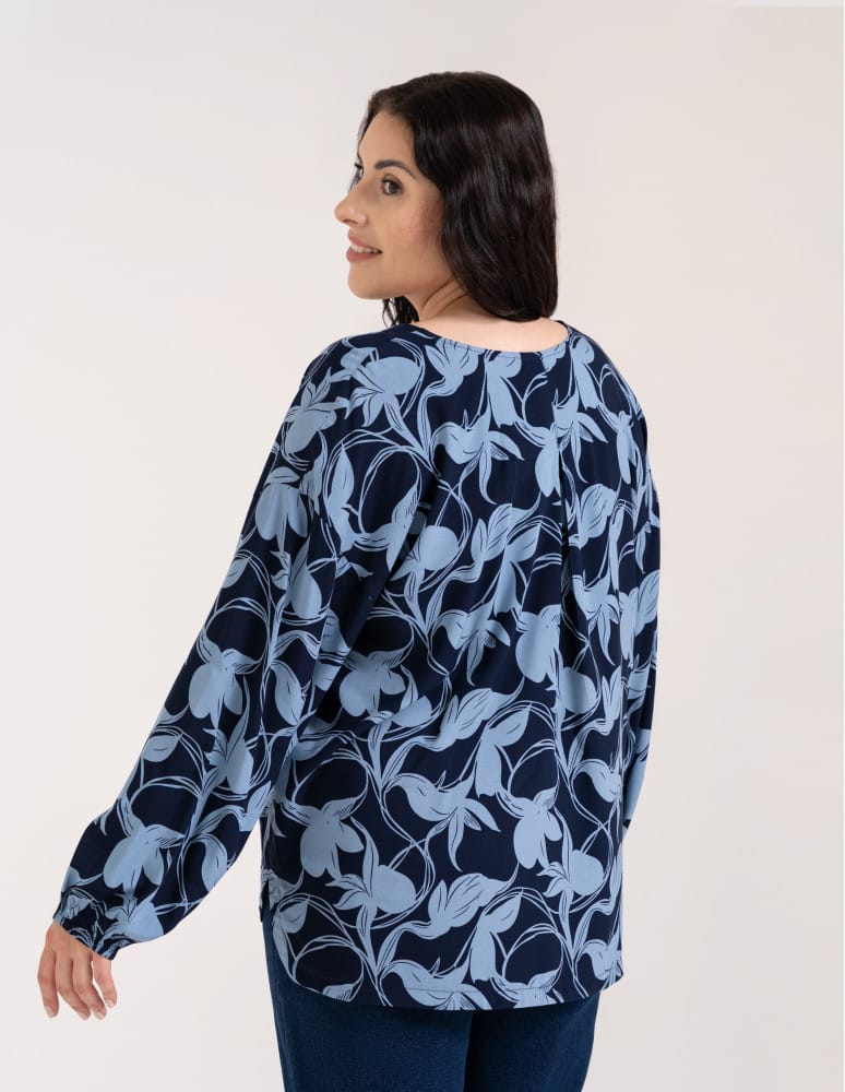 Bluzki z długim rękawem - Elegancka bluzka damska z wiskozy 100% o kroju oversize z długim rękawem WZ&Oacute;R 1  - produkt moraj.pl 22