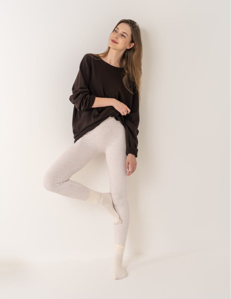 Legginsy ocieplane - Damskie legginsy modelujące z wysokim stanem i wiskozą w prążek KREMOWY - produkt moraj.pl 1