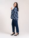 Elegancka bluzka damska z wiskozy 100% o kroju oversize z długim rękawem WZ&Oacute;R 1