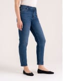 Damskie spodnie jeansowe mom fit