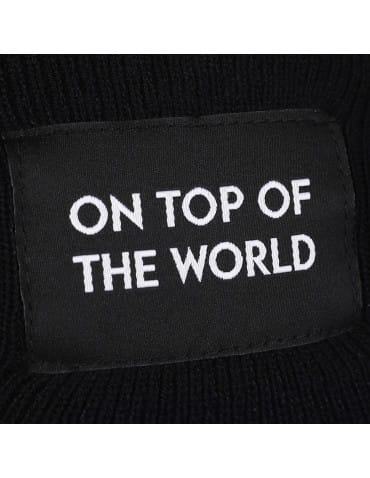 Czapki i opaski - Czapka damska przejściowa beanie z wiskozy z naszywką CZARNY - produkt 2