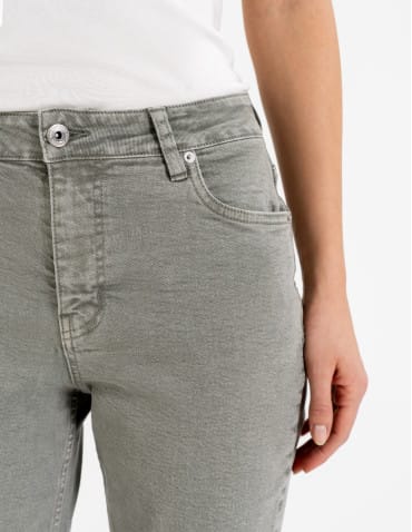 Jeansy - Damskie spodnie jeansowe mom fit JASNY ZIELONY - produkt 2