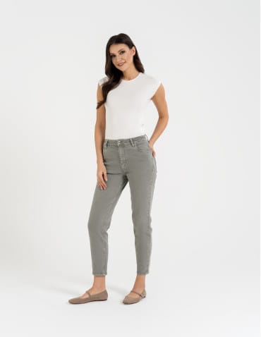 Jeansy - Damskie spodnie jeansowe mom fit JASNY ZIELONY - produkt 6