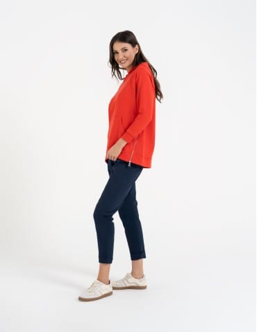Bluzy damskie - Bluza damska dresowa oversize z kapturem CZERWONY - produkt 14