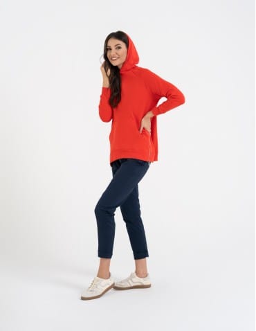 Bluzy damskie - Bluza damska dresowa oversize z kapturem CZERWONY - produkt 5