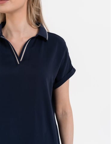 Koszulki polo - Damska bluzka wiskozowa z dekoltem polo i krótkim rękawem GRANATOWY - produkt 2
