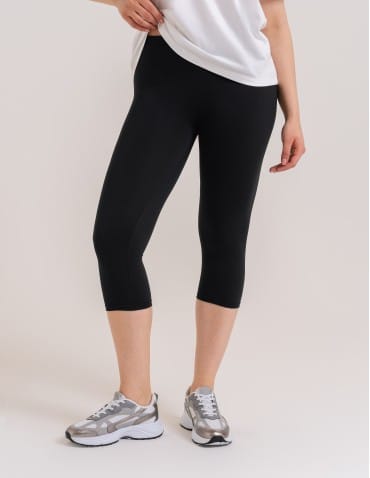 Legginsy damskie - Klasyczne legginsy 3/4 damskie peach touch CZARNY - produkt 2
