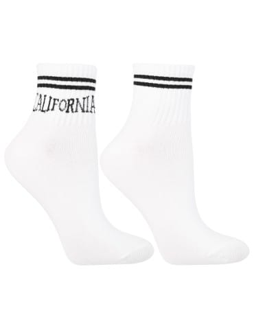 Skarpetki długie - Bawełniane skarpetki damskie do sneakersów napisy miasta 3-pak BIAŁY - produkt 4