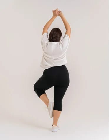 Klasyczne legginsy 3/4 damskie plus size peach touch  - produkt 2