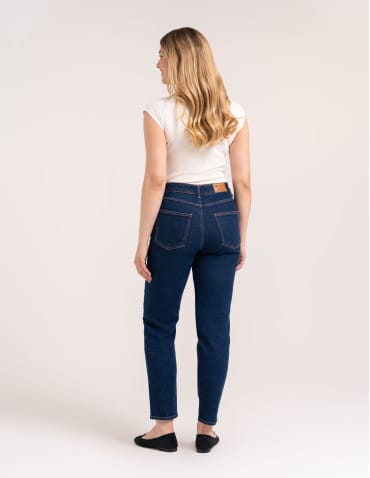 Jeansy - Damskie spodnie jeansowe mom fit GRANATOWY - produkt 3