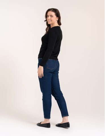 Bluzki z długim rękawem - Bluzka damska z wiskozy długi rękaw miękka w dotyku longsleeve CZARNY - produkt 4