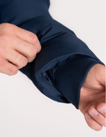 Kurtki i kamizelki - Męska kurtka puchowa boxy z kapturem GRANATOWY - produkt 3