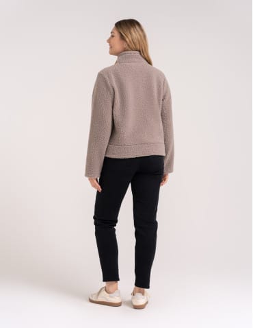 Kurtki damskie - Bluza polarowa damska sherpa baranek o kroju boxy ze stójką i kieszeniami BEŻOWY - produkt 10