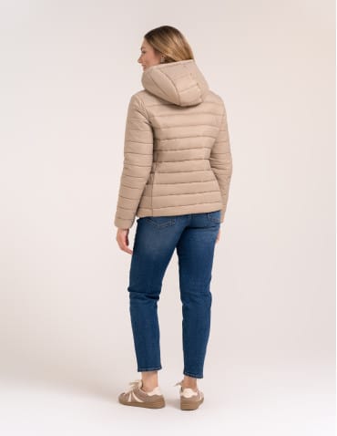 Kurtki damskie - Kurtka damska przejściowa pikowana Slim Fit z kapturem BEŻOWY - produkt 6