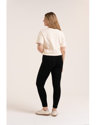 Legginsy ocieplane - Legginsy damskie getry kryjące dopasowane z wysokim stanem - produkt 3