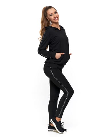 Bluzy damskie - Bluza damska z kapturem z efektem peach touch CZARNY - produkt 3