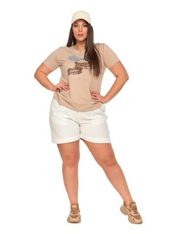 Koszulki i T-shirty - Koszulka damska T-shirt z dekoltem V i nadrukiem w panterkę BEŻOWY - produkt 2
