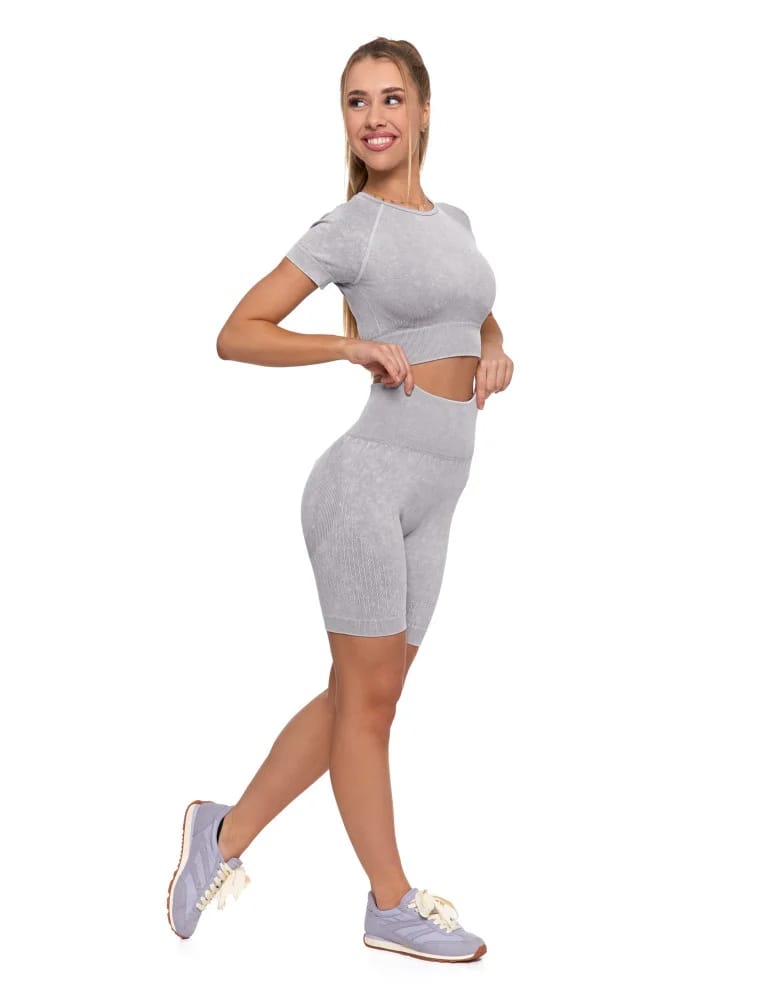 Koszulki i T-shirty - Sportowy top damski z krótkim rękawem SZARY  - produkt moraj.pl 2