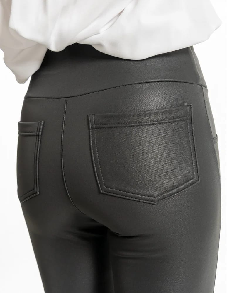 Legginsy damskie - Damskie legginsy z wysokim stanem w stylu skórzanym CZARNY  - produkt moraj.pl 5