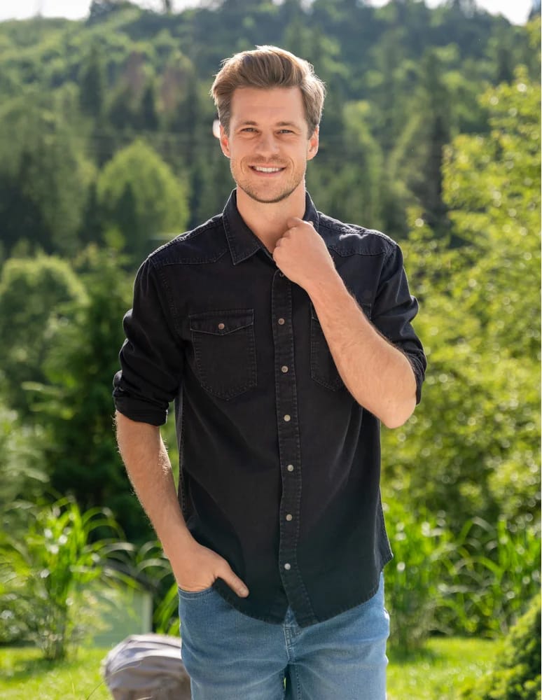 Mężczyzna - Koszula męska jeansowa denim klasyczna CZARNY - produkt moraj.pl 2