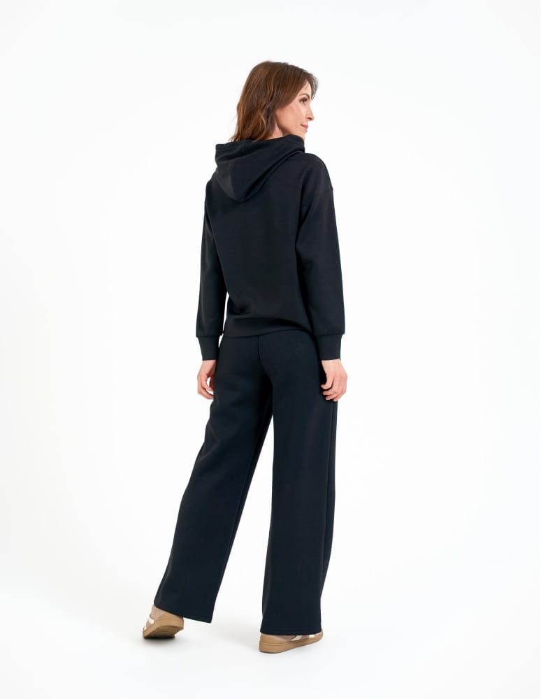 Bluzy damskie - Damska bluza wkładana przez głowę z kapturem CZARNY  - produkt moraj.pl 11
