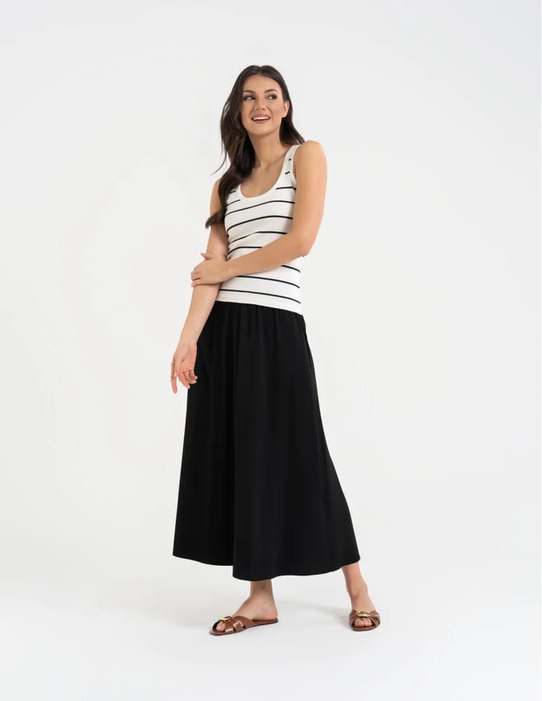 Topy na ramiączkach - Damska koszulka tank top w prążek bawełniana BIAŁY  - produkt moraj.pl 9