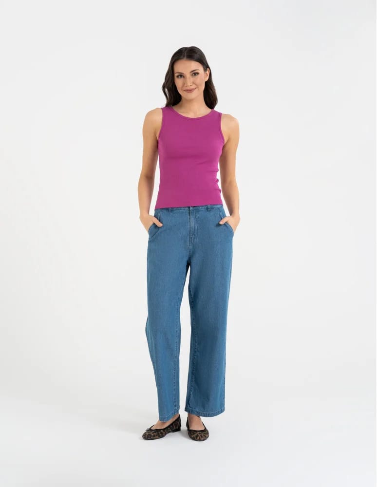 Topy na ramiączkach - Damska koszulka Tank Top w prążek FIOLETOWY - produkt moraj.pl 7