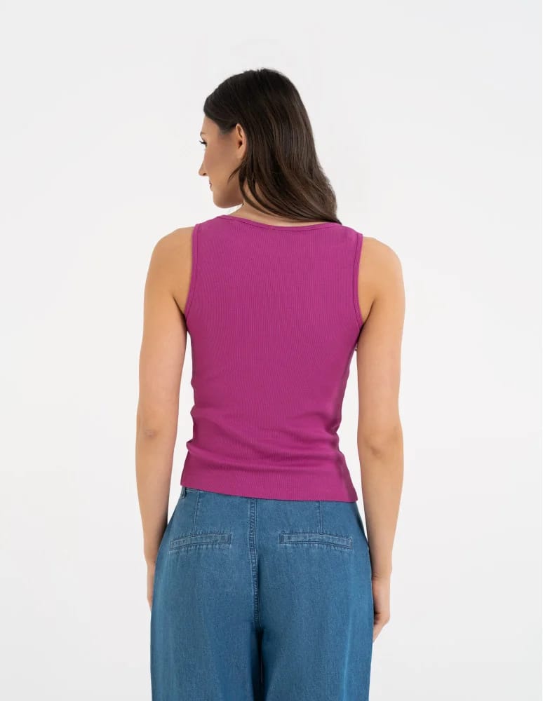 Topy na ramiączkach - Damska koszulka Tank Top w prążek FIOLETOWY - produkt moraj.pl 5