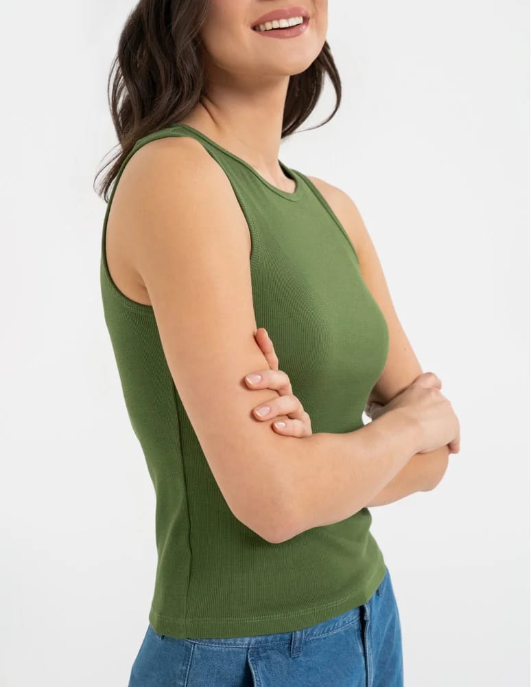 Topy na ramiączkach - Damska koszulka Tank Top w prążek ZIELONY  - produkt moraj.pl 3