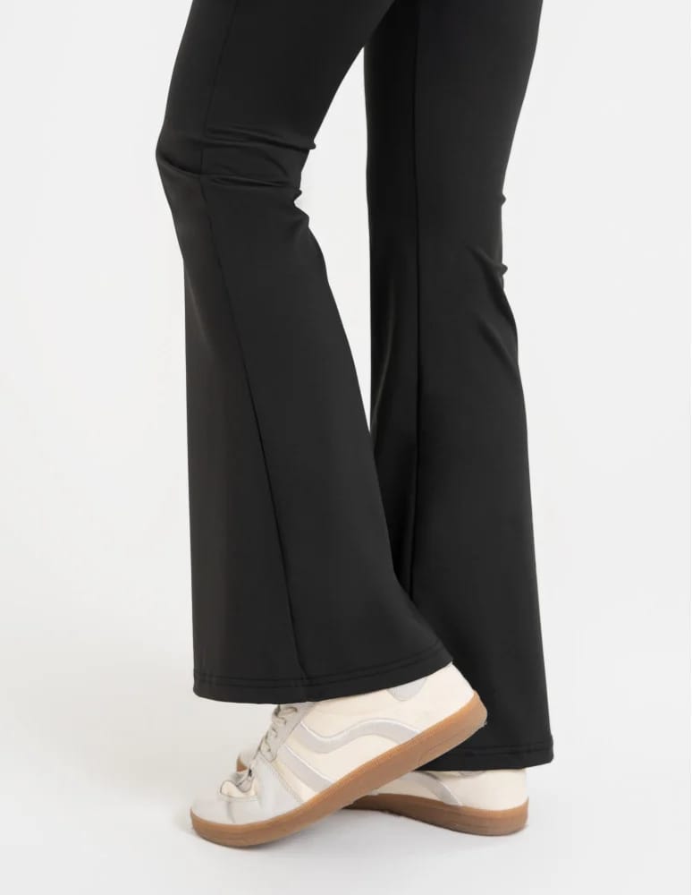 Legginsy z wysokim stanem - Legginsy dzwony damskie wysoki stan z rozszerzaną nogawką CZARNY  - produkt moraj.pl 4