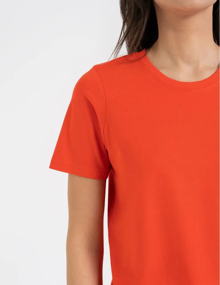 Koszulki z krótkim rękawem - T-shirt damski bawełniany bez szwów bocznych CZERWONY  - produkt moraj.pl 4