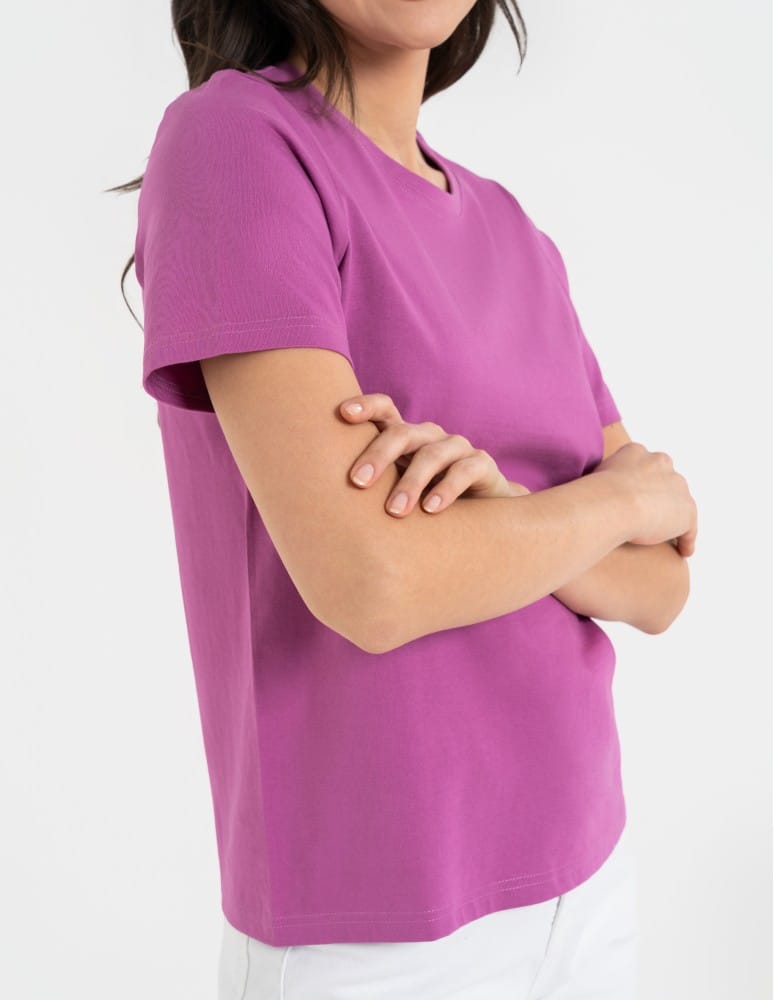 Koszulki z krótkim rękawem - T-shirt damski bawełniany bez szwów bocznych RÓŻOWY - produkt moraj.pl 9