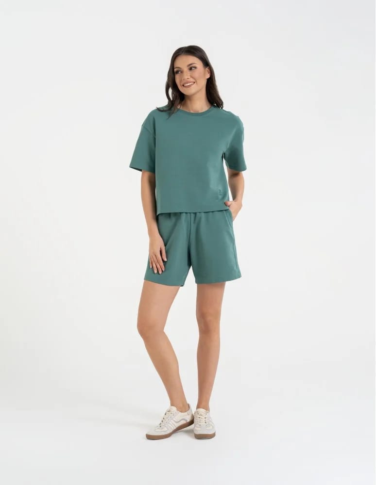Koszulki z krótkim rękawem - T-shirt damski o luźnym kroju z napisami TURKUSOWY - produkt moraj.pl 3