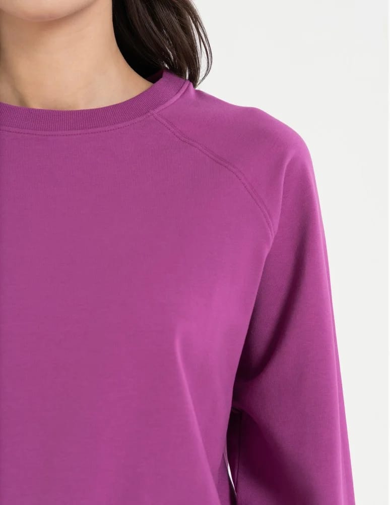 Bluzy damskie - Bluza damska dresowa bawełniana o regularnym kroju FIOLETOWY - produkt moraj.pl 2