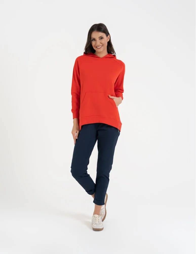 Bluzy damskie - Bluza damska dresowa oversize z kapturem CZERWONY - produkt moraj.pl 12