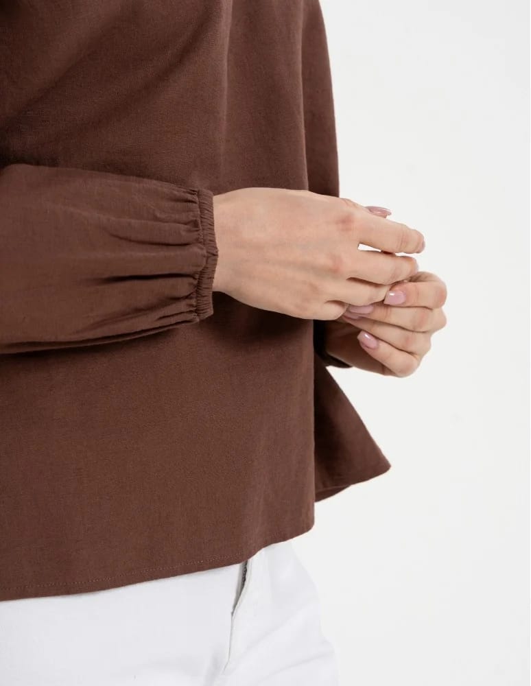 Bluzki z długim rękawem - Bluzka damska lniana casual z długim rękawem BRĄZOWY - produkt moraj.pl 5