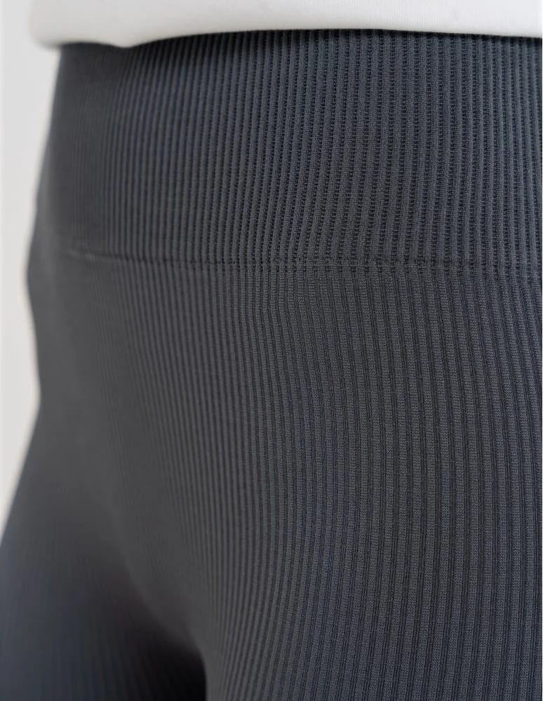 Legginsy damskie - Bezszwowe legginsy kolarki damskie z wysokim stanem w prążek GRAFIT - produkt moraj.pl 2
