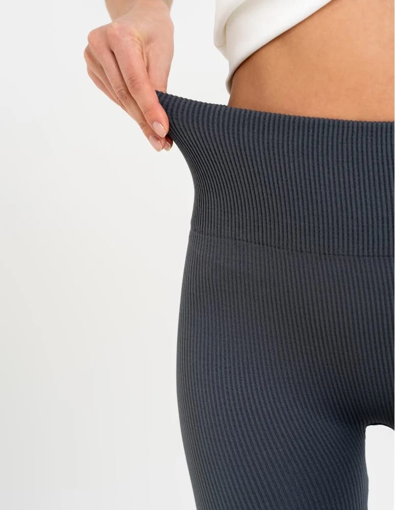 Legginsy damskie - Bezszwowe legginsy kolarki damskie z wysokim stanem w prążek GRAFIT - produkt moraj.pl 4